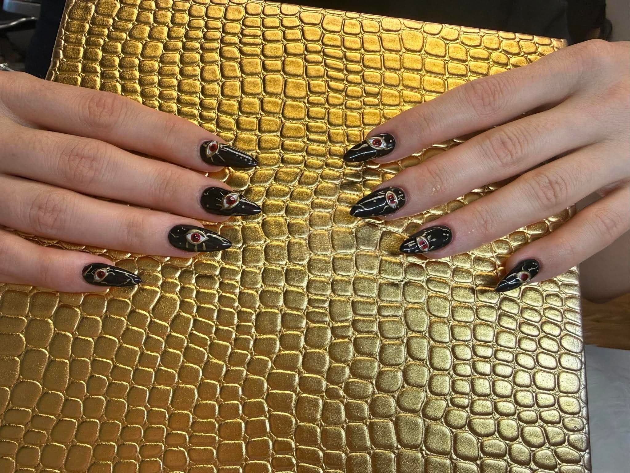 Midnight Jewel Nails ✨🖤