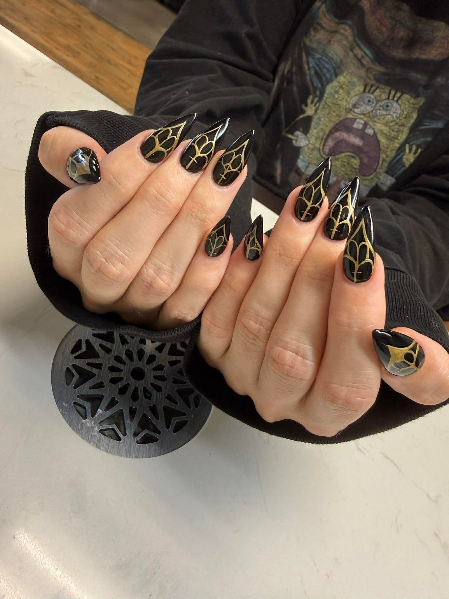 Black Chrome Gothic Stiletto ✨🕷️